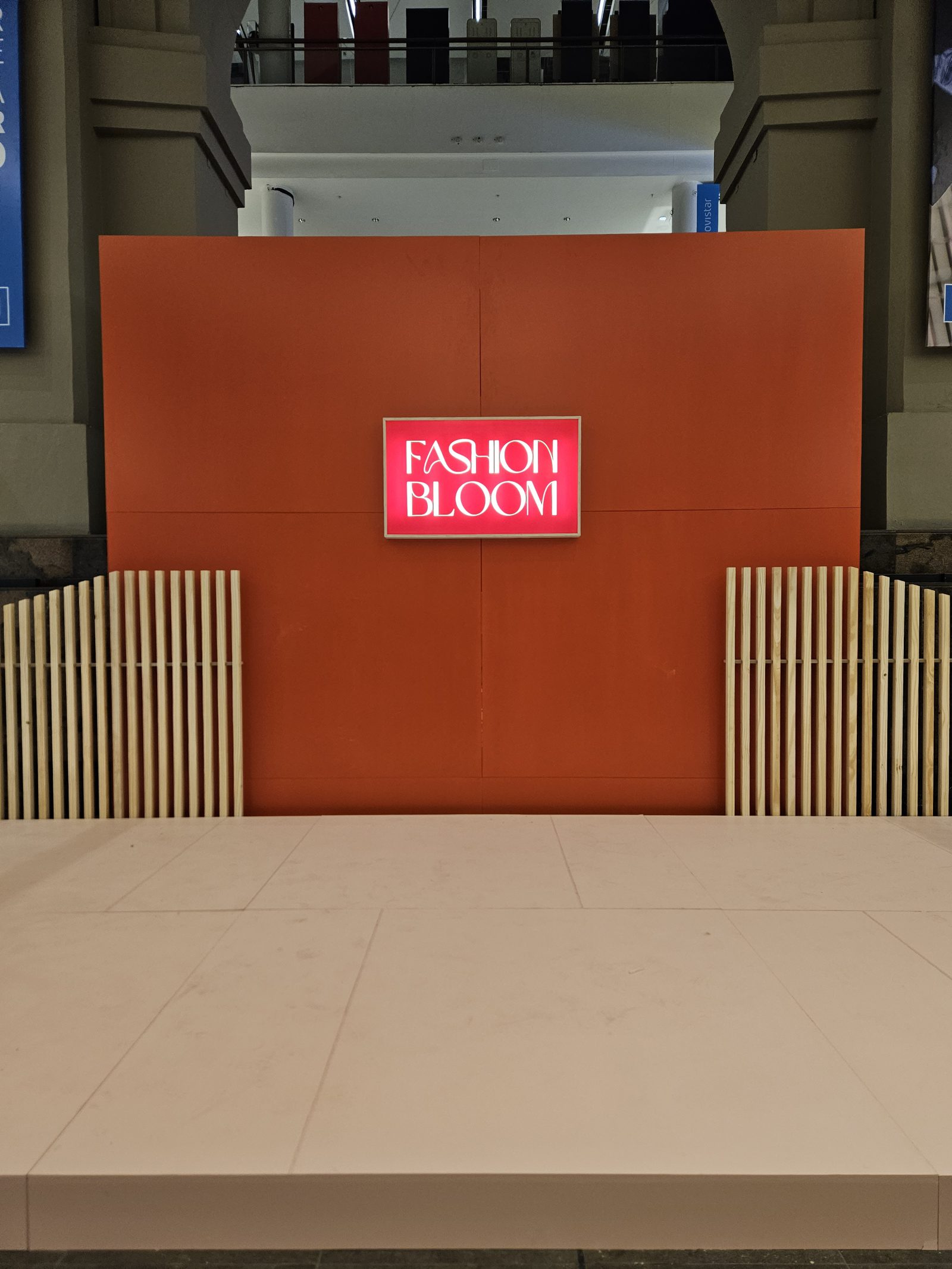 Escenario Fashion Bloom - Punta Carretas Shopping